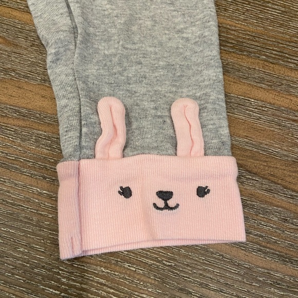 Carter's 12m bunny pants - Picture 2 of 4